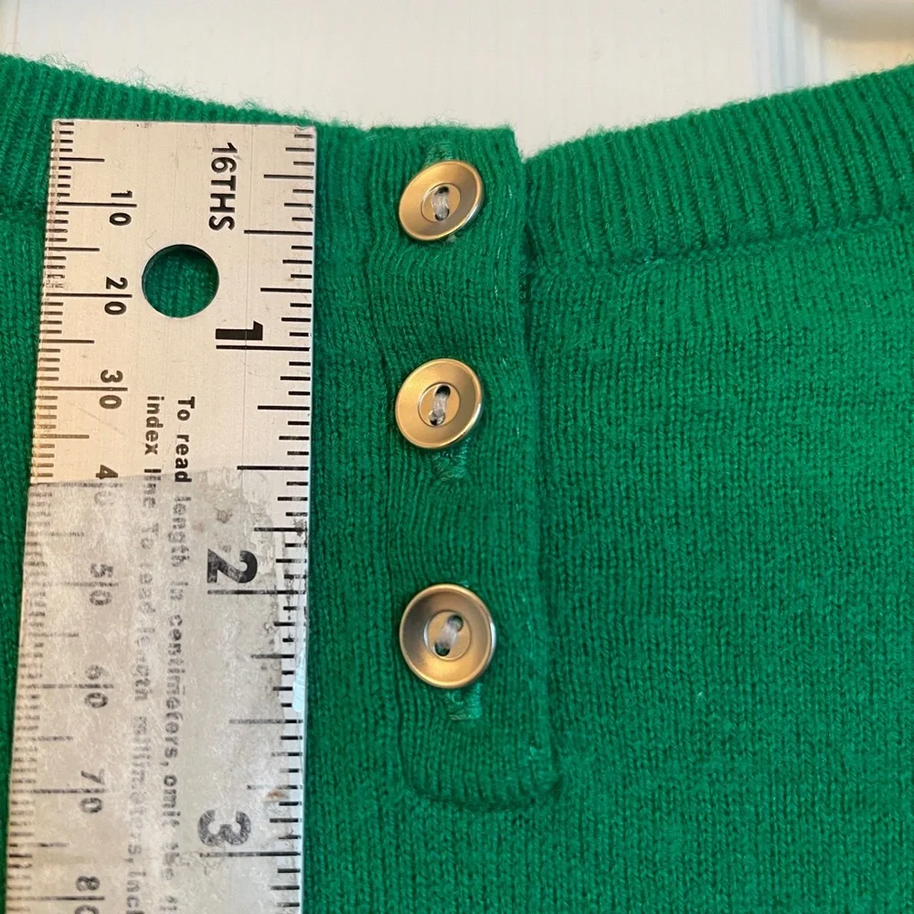 Talbots Green Knit Sweater‎ Bell Sleeves Back Button | Size M